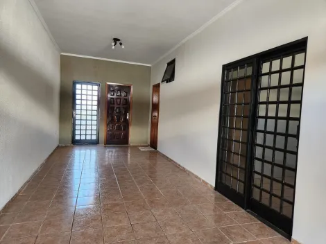 Alugar Casa / Padrão em Bauru. apenas R$ 2.800,00