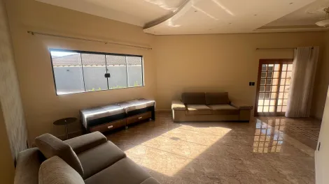 Vendo/Alugo Casa Residencial Villaggio I