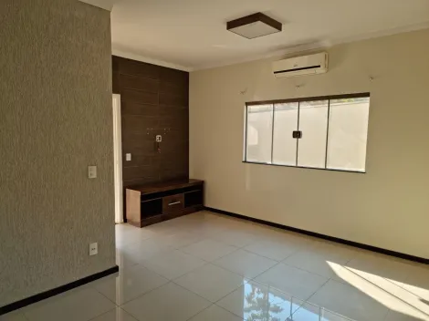 Casa pra venda 4 quartos, sendo 2 suítes, 4 vagas