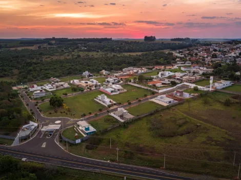 Terreno no Residencial Solar Primavera em Piratininga