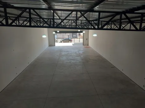 Bairro Vila Falcão - Barracão 430m² construção