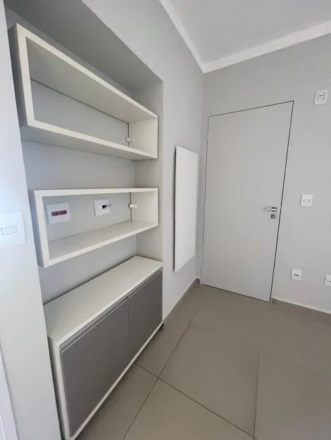 Lindo Apartamento no Caires disponivel pra venda.